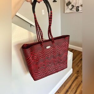 Abrazo Style brand handcrafted Mexican market bag